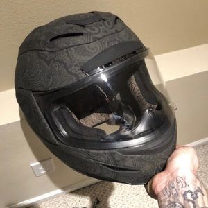 Icon Airmada Chantilly Helmet